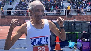 100-year-old breaks 100m record at Penn Relays