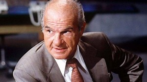 89 ANNI FA NASCEVA IL GRANDE SANDRO CIOTTI Era il 4 novembre 1928. E' stata la voce narrante storica del calcio italiano. Sempre molto ironico, non mancava mai di inserire anche nelle radiocronache calcistiche qualche arguta o colorita osservazione. La sua voce roca era il suo tratto caratteristico che lo rendeva riconoscibile. È morto il 18 luglio 2003, dopo una lunga malattia, all'età di 74 anni. | Leggo