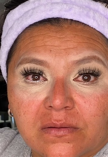 Consejos para un Delineado Perfecto y Luminoso