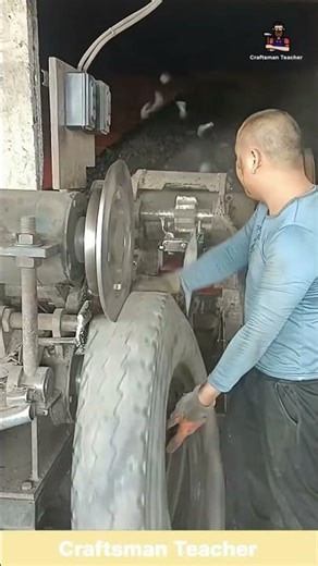 Cutting a Heavy Tire With a Powerful Machine #shorts