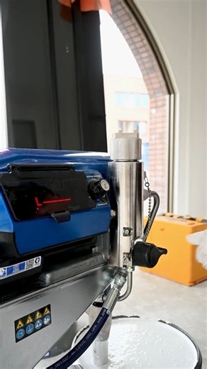 34K views · 274 reactions | Plaster pros, meet your new favourite tool: the Graco Mark VII XT. This powerful airless sprayer delivers the world's steadiest pressure for a perfectly even coverage, making smooth skimming easier than ever.  Beverpainting | Graco Contractor Equipment - EMEA | Facebook