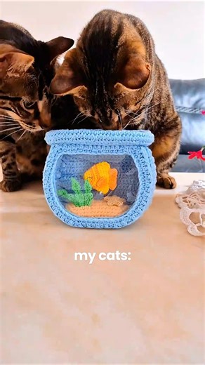 How To Crochet A Fish Bowl Free Pattern #crochet #cats #funnycats #crochetpattern #crochetpatterns