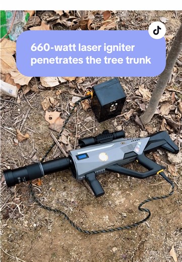 660-watt laser igniter penetrates the tree trunk#tiktok #laser #laserigniter #diy #lazer
