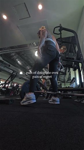 💯 Discipline Tbar Close Grip Row.