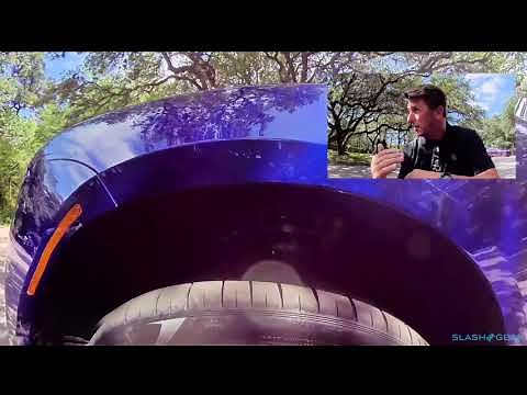 2021 Rolls-Royce Ghost Planar Suspension in action