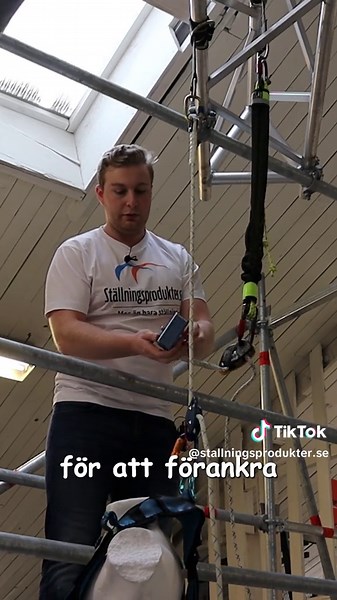Räddning av person i sele: Vet du hur man räddar någon som blivit hängandes i sin Fallskyddssele?