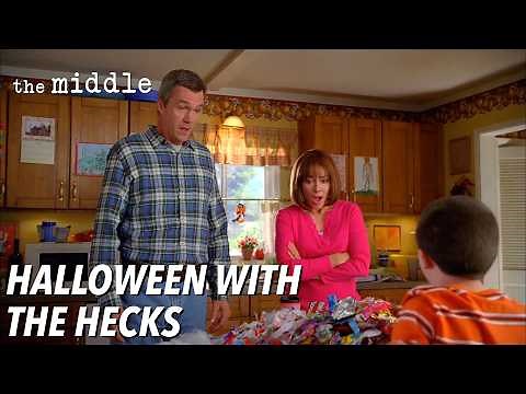 Halloween With The Hecks | The Middle