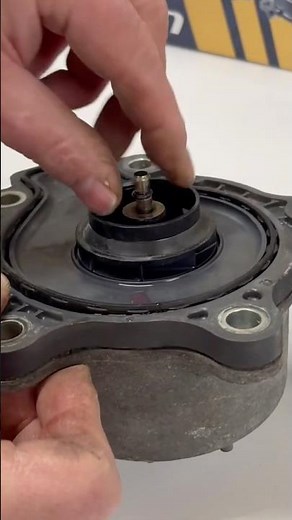 Toyota Prius, Plus replace defective water pump, simple instructions