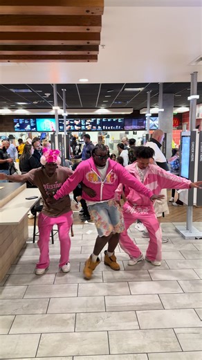 Which PINK fit better?💕🔥 | color wheel outfits