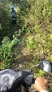 Kawula Alit on Instagram: "Mencari kebahagiaan  _ #kawulaalit #ndagel #mancingmania #mancing #dagelanjowo #ngakak"