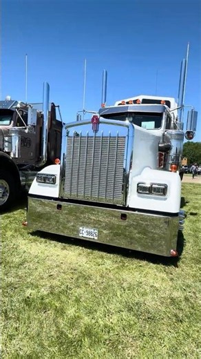 Stunning Kenworth W900 at Woodstock Truck Show 2025! 🚛🔥#truckshow2026