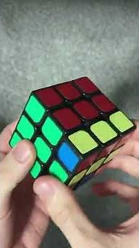 [ASMR] Solving a Rubik's Cube #Shorts