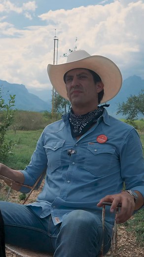 En 9 de cada 10 carnes asadas, hacemos esta salsa de chile piquín o chile del monte, con ajo, limón, sal y tuétano o grasita de la carne y de bonus una enchilada en los ojos. | Alejandro Gutierrez