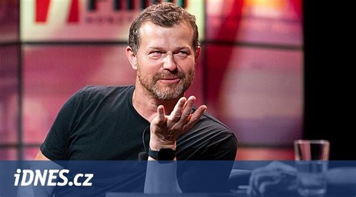 Mysleli, že jsem sjetej, ale byla to encefalitida, říká herec Petr Pěknic - iDNES.cz