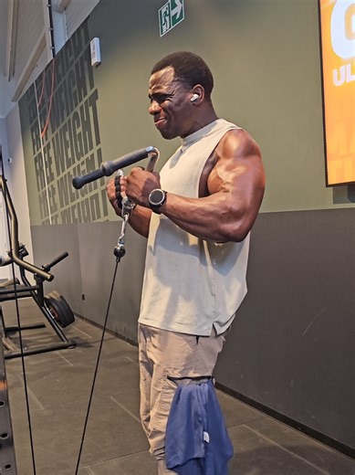 les bras sont trop booster !!! On envoie seulement !!! #muscu #musculation #sportif #armday #armdayworkout