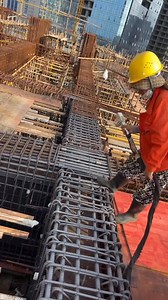 Laser rust removal uses a focused, high-energy laser to vaporize rust and other contaminants from rebar without damaging the underlying steel. | Sem Sona