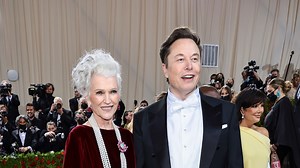 Maye Musk Reacts to Elon Musk Buying Twitter
