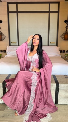 BabyBride | ‎تشكيلة 2025 *جلابيات استقبال ونفاس وعرايس ☆ أطقم حمل وولادة ورضاعة ☆ تجهيز نفاس وولادة #ابوظبي #العين #الشارقة #الدوحه #الرياض الفجيرة...‎ | Instagram