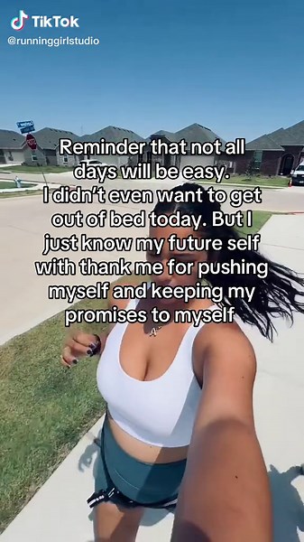 Sports bra:@RUNNING GIRL #runninggirl #workoutfit #activewear #sportsbra #workoutmotivation