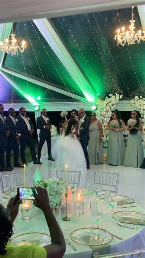 Bride n Groom entrance #weddingreception #firstdance #brideandgroom #destinationwedding #djchendy