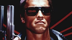 Arnold Schwarzenegger's 100% Rotten Tomatoes Sci-Fi Action Icon Is Now Streaming for Free