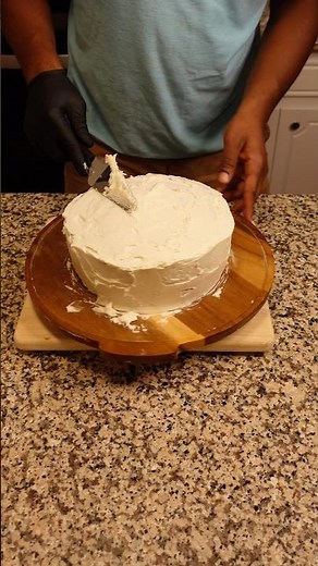 How to make buttercream frosting / icing easy recipe 🎂🧁🍰