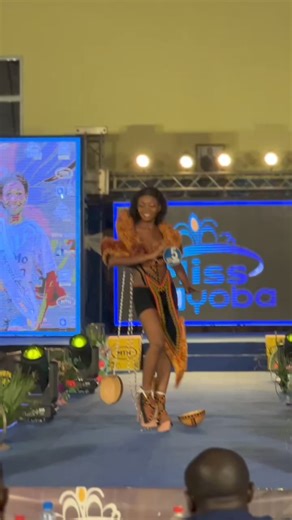 Original traditional dress. 👌🏾 Do you agree with us? 👀 #MissAyobaCameroun #MissAyoba2024 #MissAyobaCameroun2024 #Ayoba #MTNSupportsYourPassion | MTN Cameroon