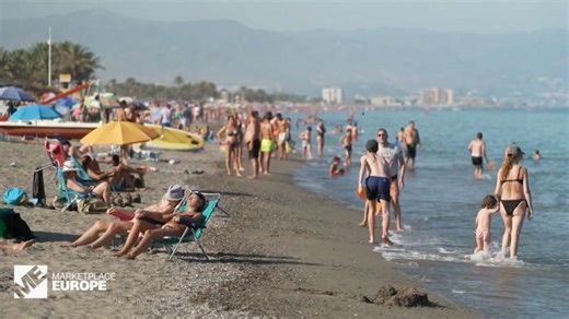 Travel sector needs rethink to hit eco-targets, says report