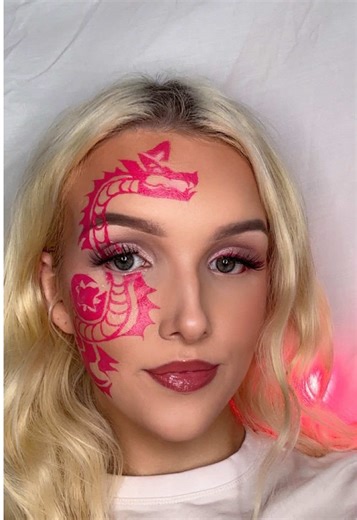 I forgot I was filming this 😭 products I used I’ll link below ⬇️ #foryou #makeup #trending #foryoupage #creativemakeup