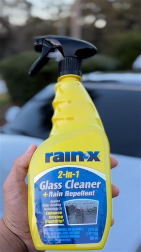 See the road ahead—no matter the weather—with Rain-X 2-in-1 Glass Cleaner & Rain Repellent! #RainX #OutsmartTheElements | Rain-X