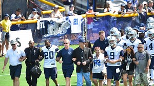 Arm in Arm, Cowboys Unite With Dallas Officials, Families of Shooting Victims