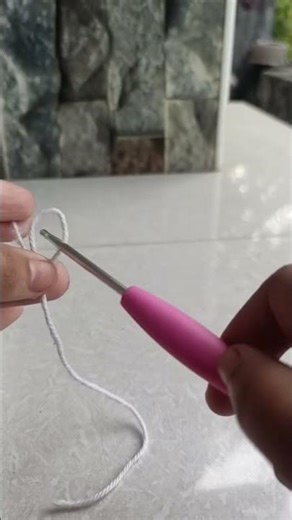 crochet magic circle making