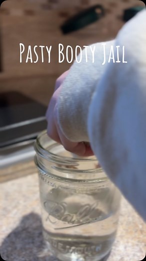 4M views · 10K reactions | Pasty butt jail! This is the most efficient way I have found to remove pasty butt poop from chicks. No scrubbing or accidentally pulling their little feathers. Put luke warm water in a small jar and watch the poop dissolve off their cute little booties! #farmlife #itworks #chicktalk #chickens #chicks #chickensofinstagram #chickentender #pastybutt | Jessica Budde | Facebook