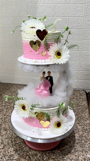 Amazing Couple Cake Design Full Tutorial #cakes #amazingcakes #couplecake #viral #viralreelsfacebook #trendingreelsvideo #newcakes #newcakedesign #viral | Cakecreation1911