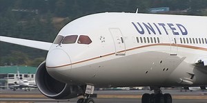 United Airlines adds extra flights for Notre Dame football home, road games