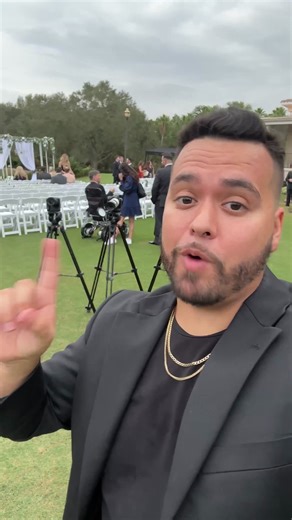 𝐃𝐂 𝐀𝐫𝐞𝐚 𝐞𝐧𝐠𝐚𝐠𝐞𝐝 𝐜𝐨𝐮𝐩𝐥𝐞𝐬! We are giving away a 𝐅𝐑𝐄𝐄 wedding video to one Lucky couple! Click this ad for more information! | Sixfootfilms