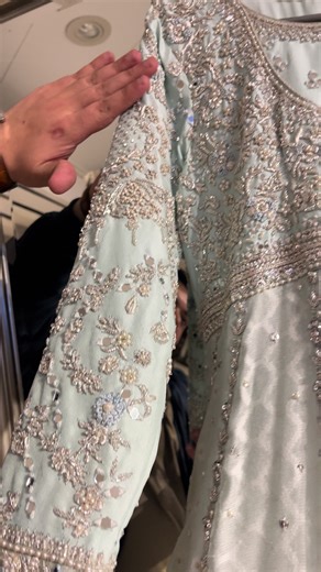 Discover Stunning Pakistani Wedding Dresses Today