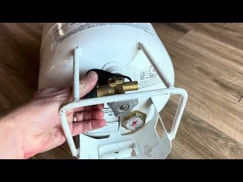 Flame King 20-LB Horizontal Propane Tank Review | Low-Profile w/ Gauge