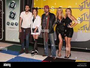The 2015 MTV Video Music Awards  Featuring: Braison Cyrus, Noah Cyrus, Billy Ray Cryus, Tish Cyrus, Brandi Cyrus Where: Los Angeles, California, United States When: 30 Aug 2015 C Stock Photo - Alamy