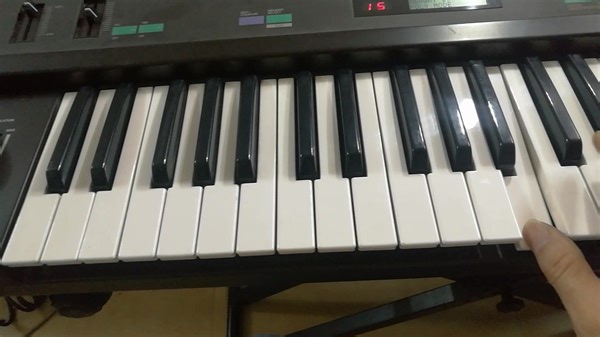 YAMAHA DX9 声音赏析~