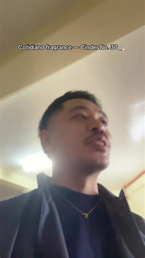 Discover the Red Apple Boozy Scent from Cotidiano Fragrance