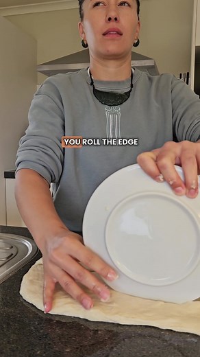 Making it without looking 👀 to show you how easy it is 👌🏽 PARĀOA PARAI (FRY BREAD) Makes: 20 1 cup chilled miraka (milk) ¾ cup boiling wai (water) 1 Tbspn īhi (yeast) 1 Tbspn huka (sugar) 4 Tbspn hinu (oil) 4-4.5 cups puehu parāoa (flour) 1.5 tsp tote (salt) oil for frying Mix all ingredients except flour and salt in a large bowl. Leave for 15 mins. Add flour and salt (start with 4 cups, and add more if it’s too sticky), gently combine, knead for a few minutes, then rest 1 hr, or until double