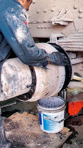 Industrial Machine Cleaning Techniques Explained