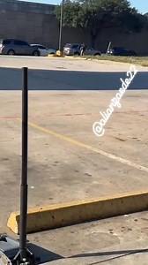 182K views · 408 reactions | #nosreportanarea Alguièn que pueda ayudar a saber cómo le hago para averiguar que a mis hijos se los llevó migración hoy Y quería saber para donde llevan los carros Ya de ellos tenemos noticias pero del carro no me podían ayudar? 5301 N sam houston pwky E huoston tx 77032 Quiero saber Tengo mis papeles hay | Alianza Latina Internacional | Facebook