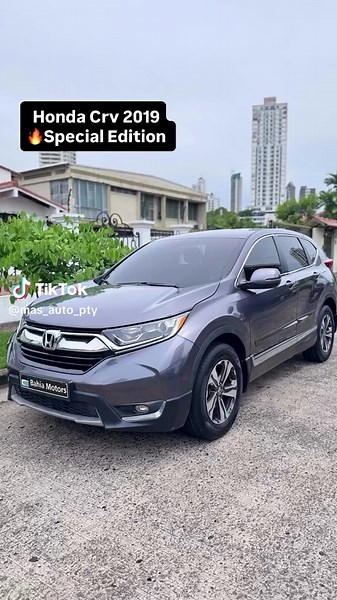 🚗 Honda CR-V 2019 Special Edition ⚙️ Automática | 🛋️ Asientos de cuero ✨ Diseño moderno, cómodo y elegante 🧼 En excelente estado y listo para transferir 💼 Ideal para uso familiar o ejecutivo 💵 16,900 📍 Disponible en MAS AUTO PTY 📲 Escríbenos al WhatsApp: 507 6689-1366 #HondaCRV #crv2019 #hondapanama #suvdelujo #autospanama #masautopty #HondaSpecialEdition #camionetafamiliar