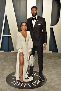 Anthony Davis Gets Married With The Help Of Lakers Teammates