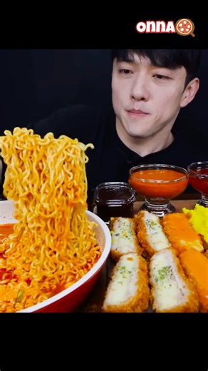 SPICY NOODLES MUKBANG ©️유디티TV
