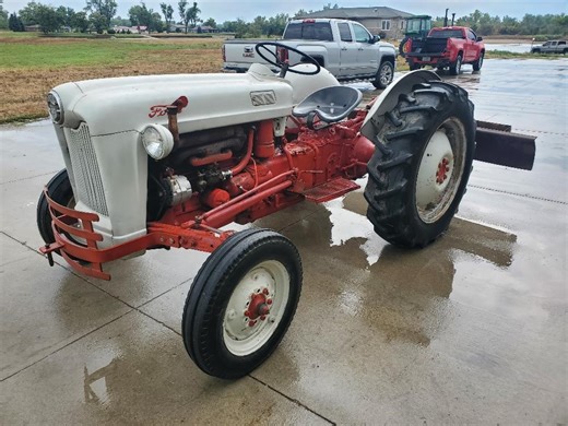 1954 Ford 640 2WD Utility Tractor W/3-Pt Blade | Agriculture