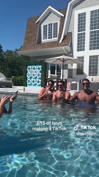 Girls' Night Out in the Hamptons Surf Lodge