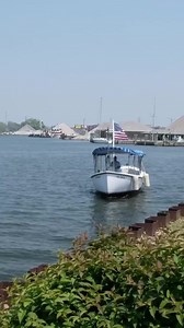 Did you know Southwest Michigan has a water taxi to transport you along the River in St. Joseph and Benton Harbor? Here’s part 1 of our series on what to do at each of the stops. We start with The Inn at Harbor Shores! | Visit Southwest Michigan